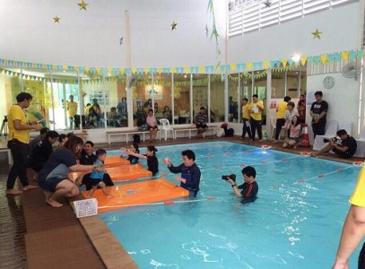 baby swimming family games_highlight 3