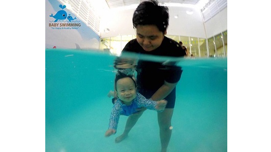 Baby swimming_28.4.16