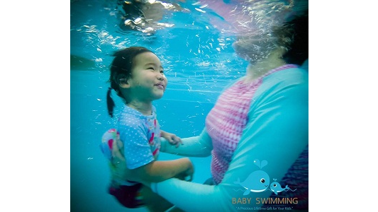 baby swimming thailand_13.6.16