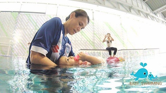 baby swimming thailand_3.6.16