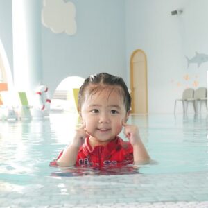 คอร์สเรียนว่ายน้ำเด็กเล็ก อายุ 1-2 ปี
